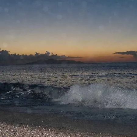 Oxygen Sea Side Камари