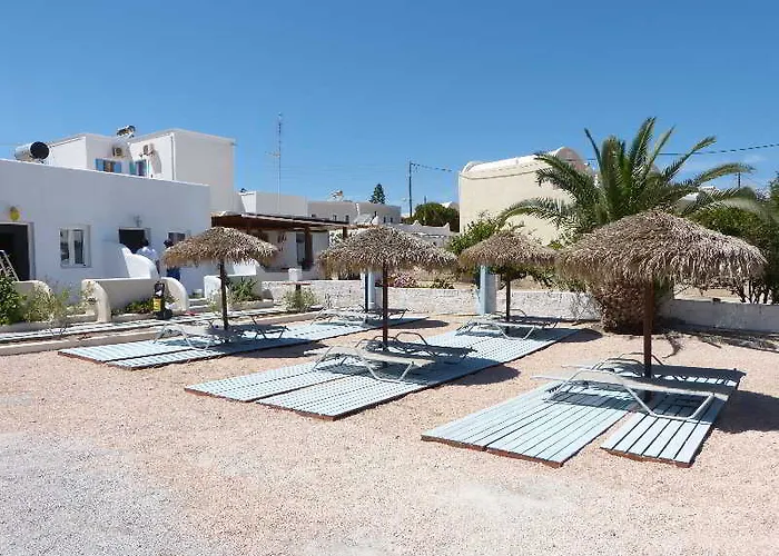 Oxygen Sea Side 3* Kamari (Santorini)