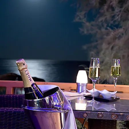 Oxygen Sea Side 3* Kamári